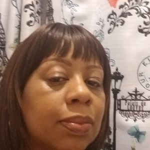 Meet your Posher, Felecia